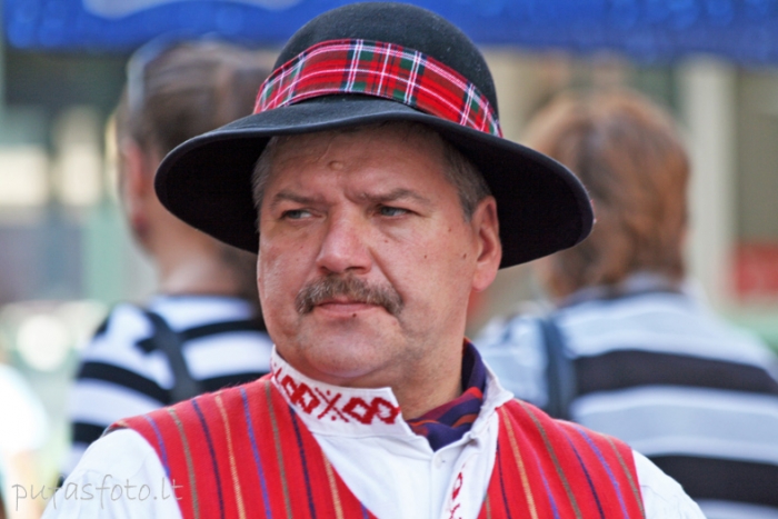 Spauskite peržiūrėti tikro dydžio